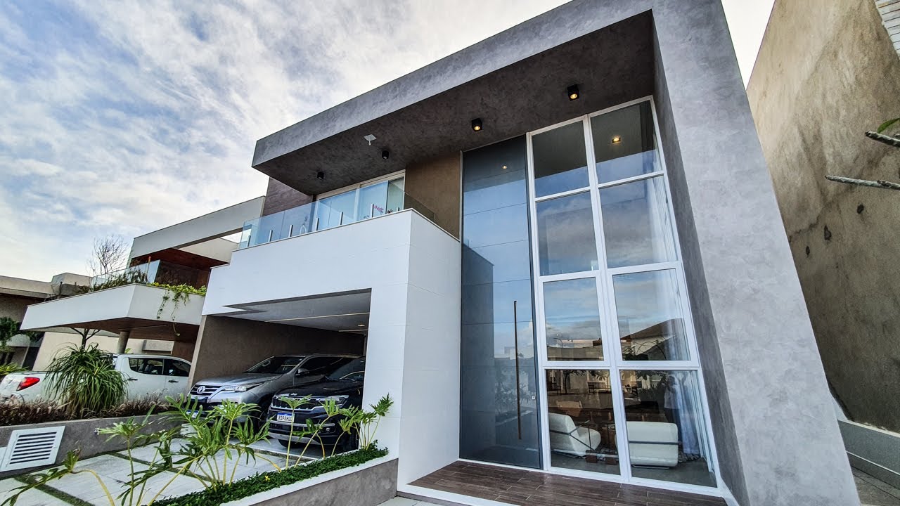 Casa de LUXO no MAUÍ com 4 Suítes, Hidromassagem, Closet, Varanda e Automação com ALEXA 