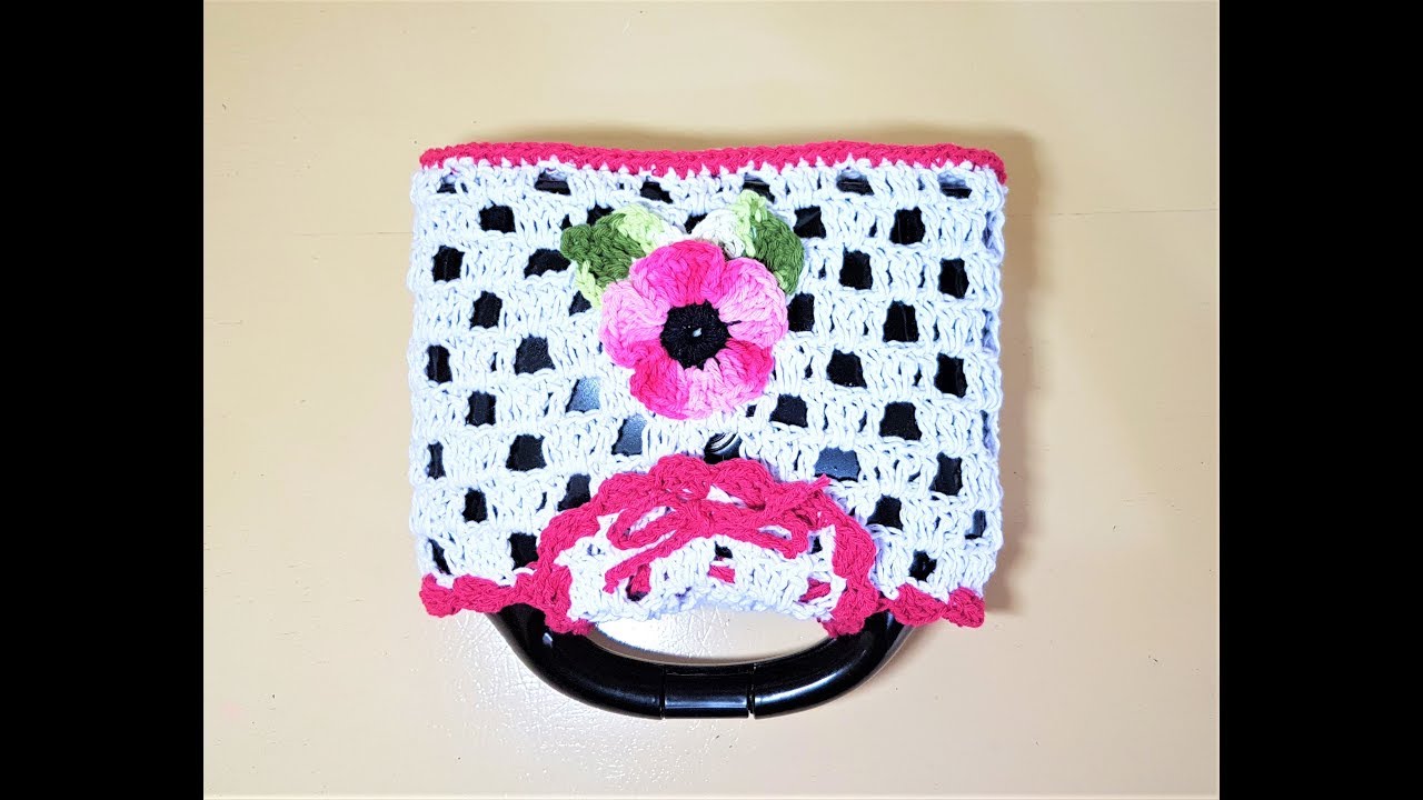 CAPA PARA SANDUICHEIRA EM CROCHÊ