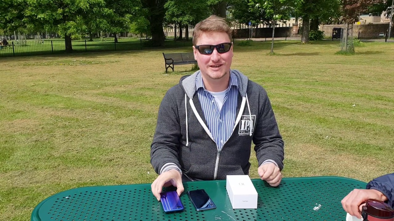 Honor 10 Mystery Unboxing & Review + Giveaway