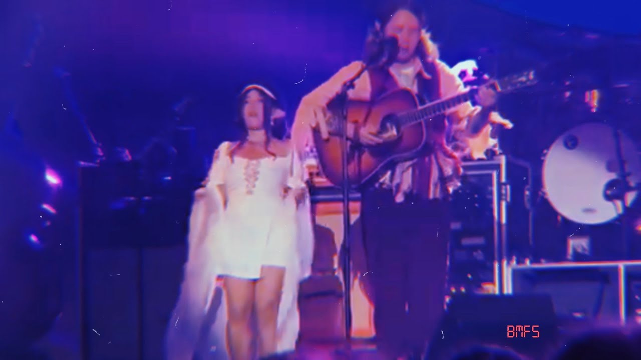 billy-strings-the-battle-of-evermore-war-pigs-halloween-2022