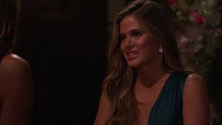 Deleted Scene Jojo Fletcher Helps Tayshia Adams Break Down The 2-On-1 Date - The Bachelorette