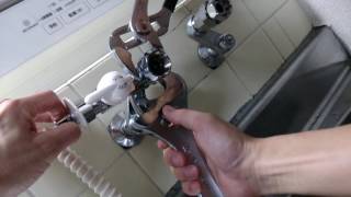 食洗機・分岐水栓の取り付け　その１　(シングル混合栓の場合）