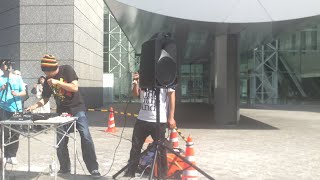 アメリカ大使館前デモ
