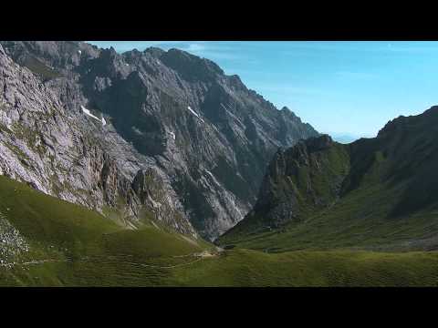 Heliclip Sommer Zugspitz Arena Bayern-Tirol