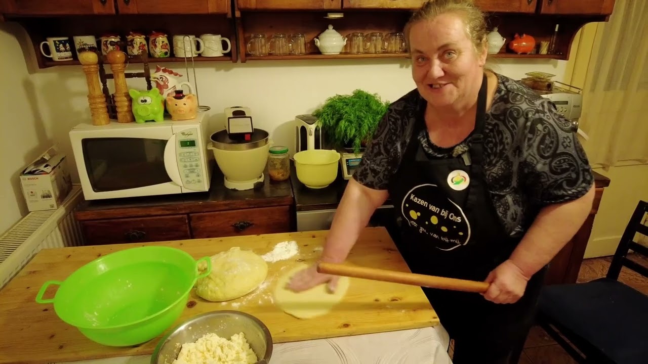 Plăcintă cu brânză dulce de vacă