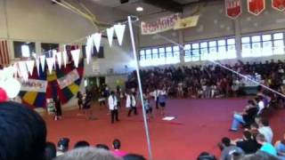 Sophomores Lip Sync 2013