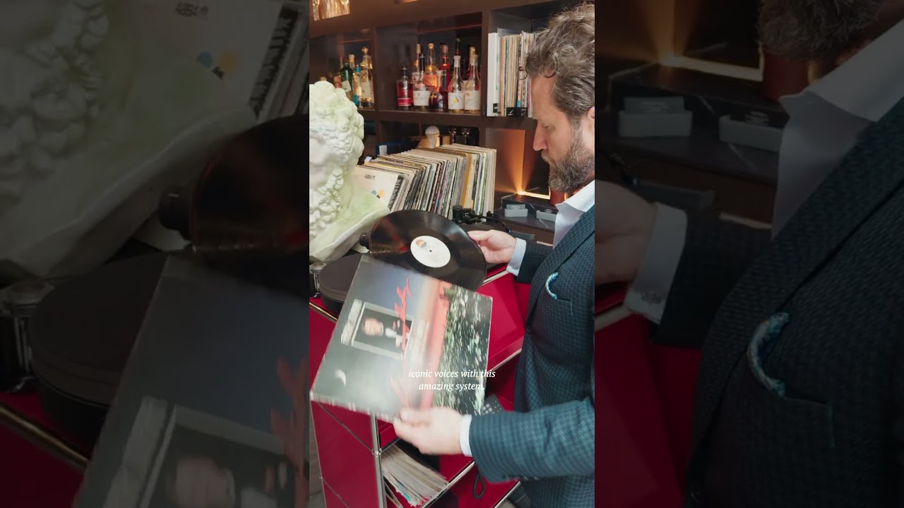 Ver Where Italian food, Italian sound, and Italian LPs meet en YouTube Ver Where Italian food, Italian sound, and Italian LPs meet en YouTube