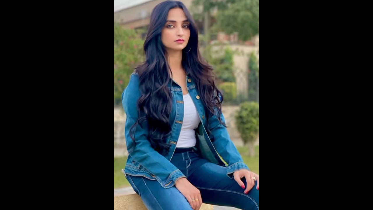 😍Pakistani top tiktoker Warda Malik stylish look ideas