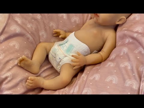 Unboxing Full Silicone Rosie by Paradise Galleries!