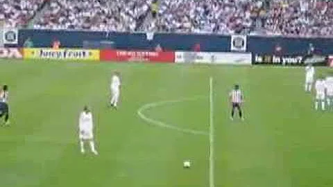 Alvaro Mejia Heads In Beckham's Free Kick