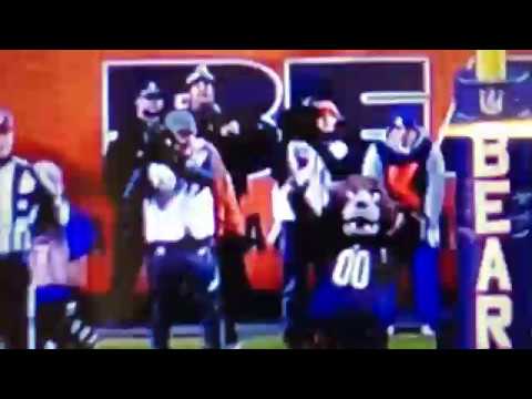 Chicago Bears Missed Field Goal Watch The Mascot Bear Youtube