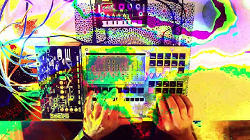 random techno 119(130bpm) Polyend Tracker, Korg NTS-1, Bastl Thyme, Full Moon Difference/Division