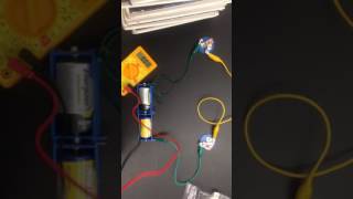 Measuring Voltage in a Series Circuit
