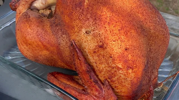 Thanksgiving Turkey!! How to Smoke a Perfect Turkey for Thanksgiving!
