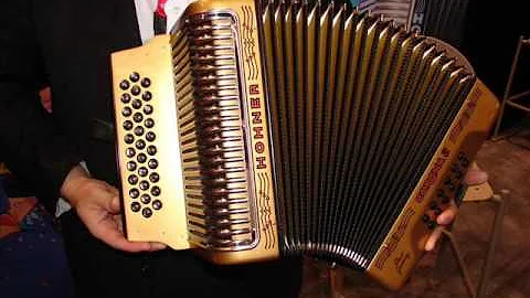 corrido a gerardo peralta
