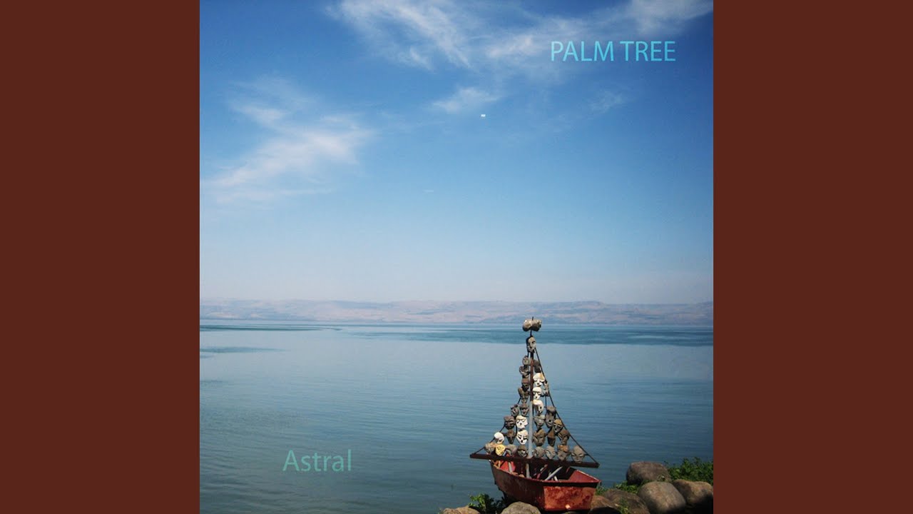 Mira Moonlight Cicadas en YouTube