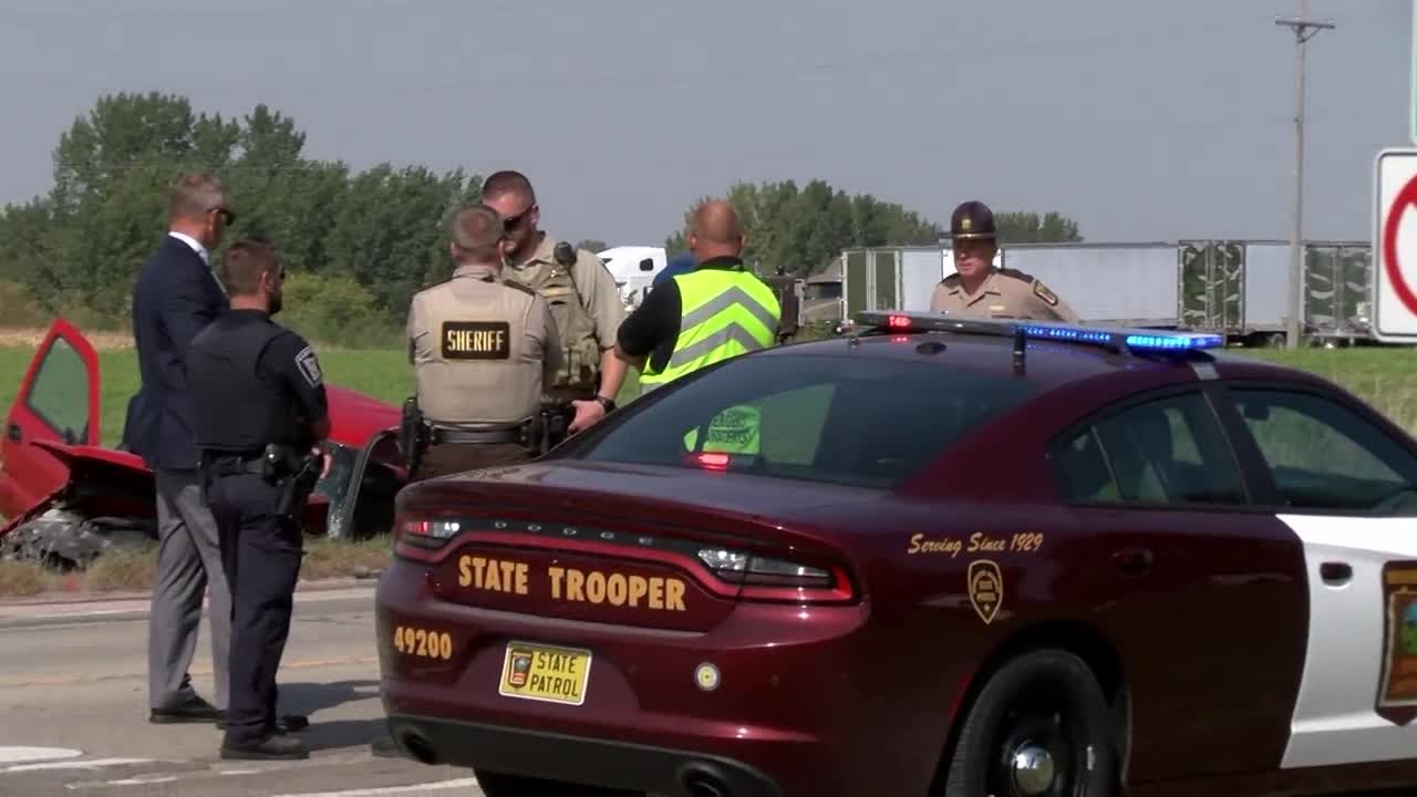 Driver dies in twovehicle crash near Kasson YouTube