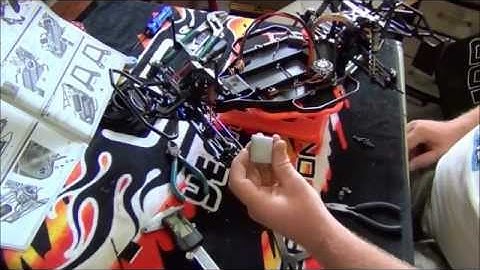 team associated sc10 factory team kit build series part 18. reciever & battery tray.