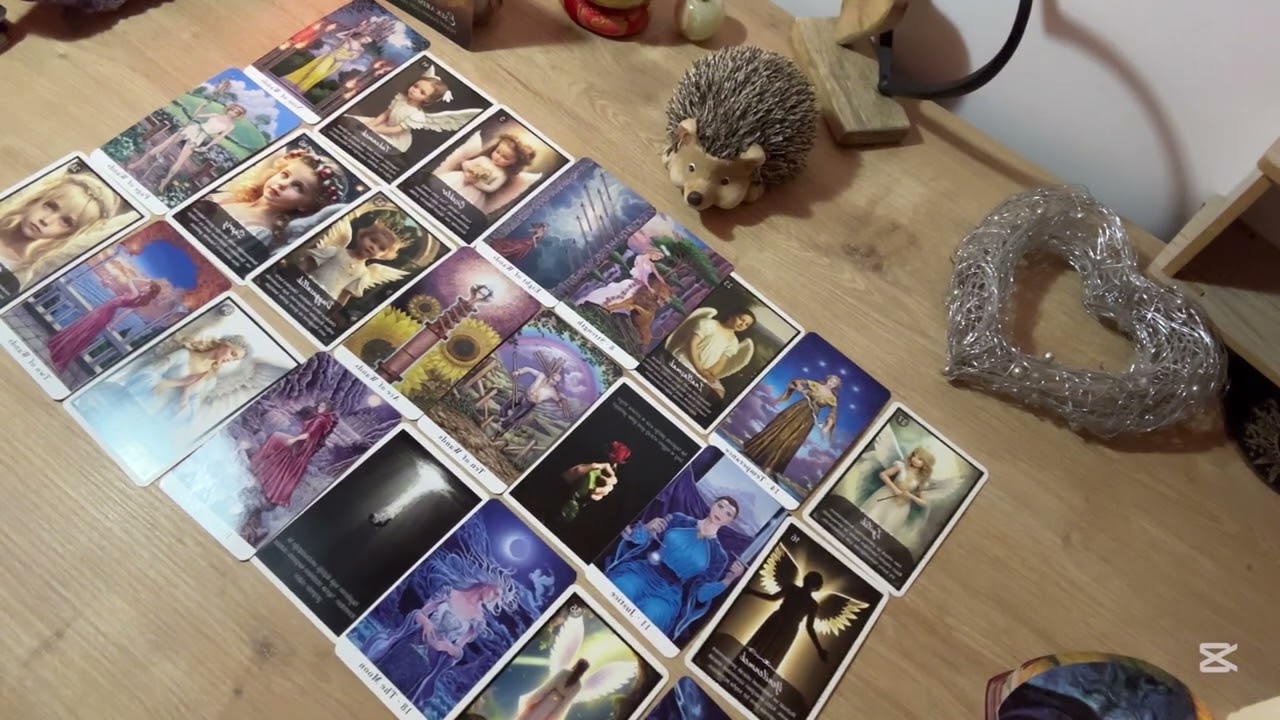 Tamda Şu anda Aklımdaki Kişi Sorularla Sizlerle #tarot