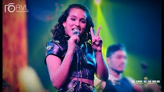 Probablemente - Daniela Darcourt y Orq. (En Vivo) - Casa De La Salsa 2018 Resimi