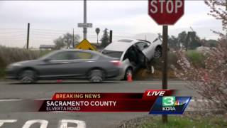 Sacramento carjacking ends in crash