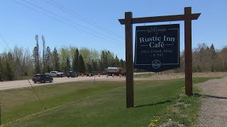 Rustic Inn Cafe offers free meals, donations as Stewart Trail Fire continues to burn