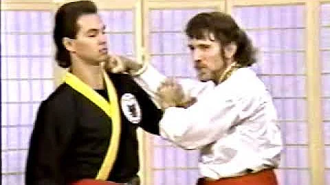 William Sanders   Mastering Pencak Silat   Vol 1  ...