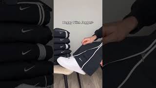 Why you need these zippered Nike joggers right now 💯 #nike #baggy
