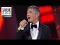 Sanremo 2018 - Il medley mash-up di Fiorello sul palco dell'Ariston