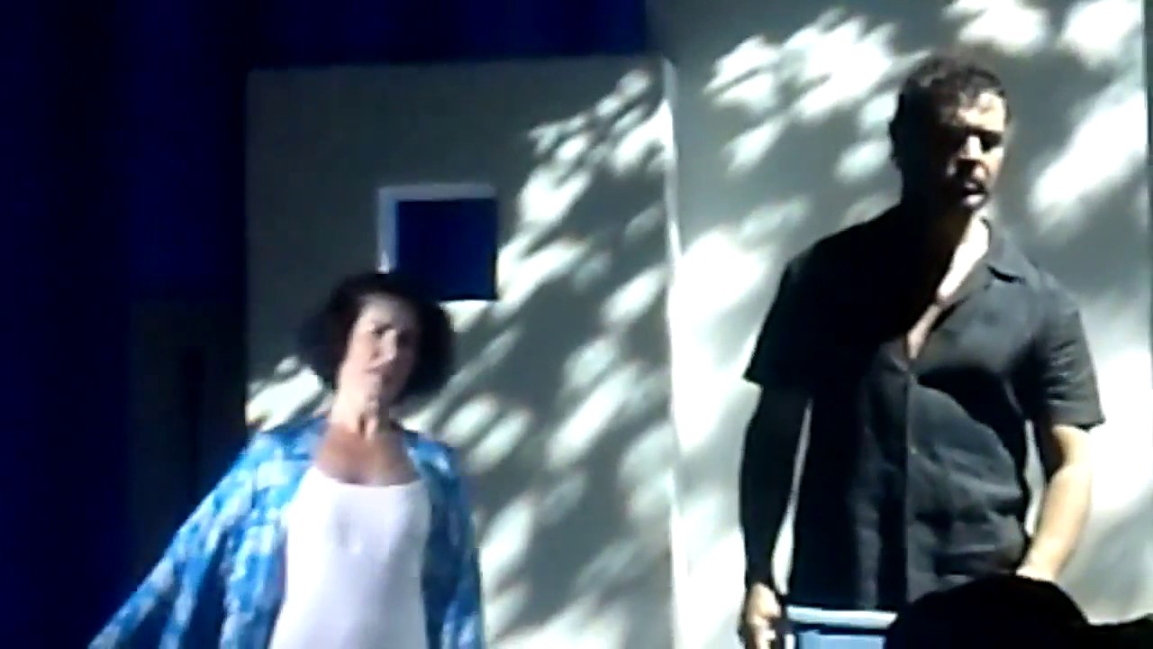 TOMY ÁLVAREZ   ,  NO LO VES del musical MAMMA MIA!