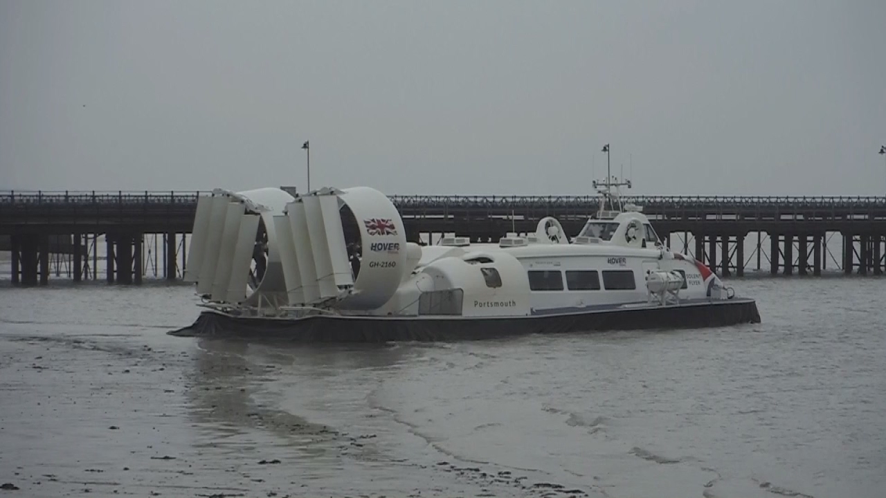 Hovercraft Solent Flyer at Ryde - Isle of Wight