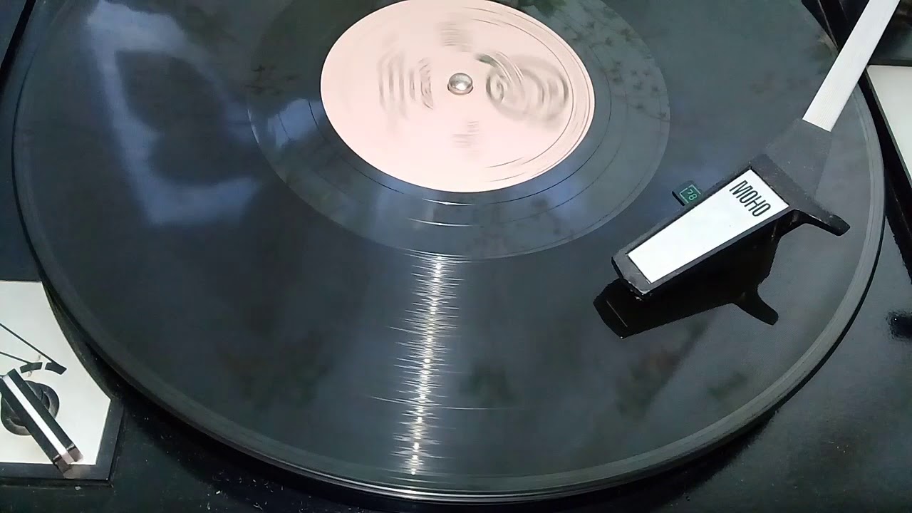 Nightingale - Foxtrot  (Romanian melody ) 1959 78 rpm