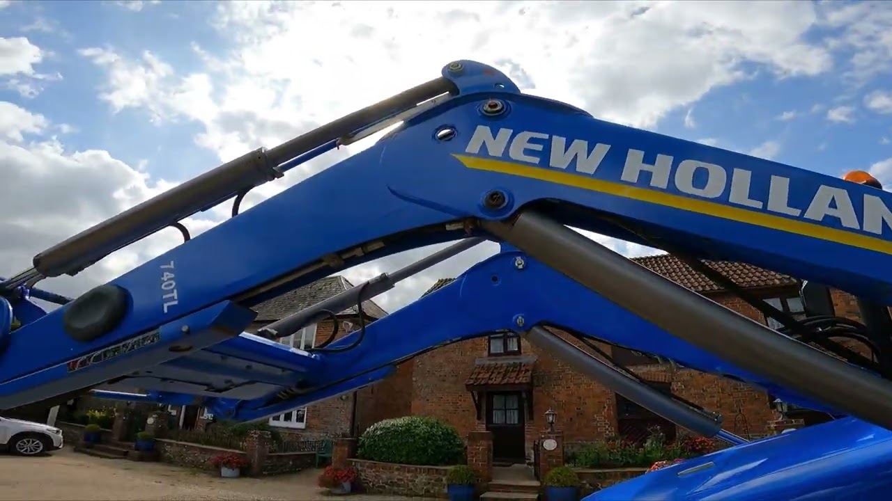 New Holland T5030 & Loader