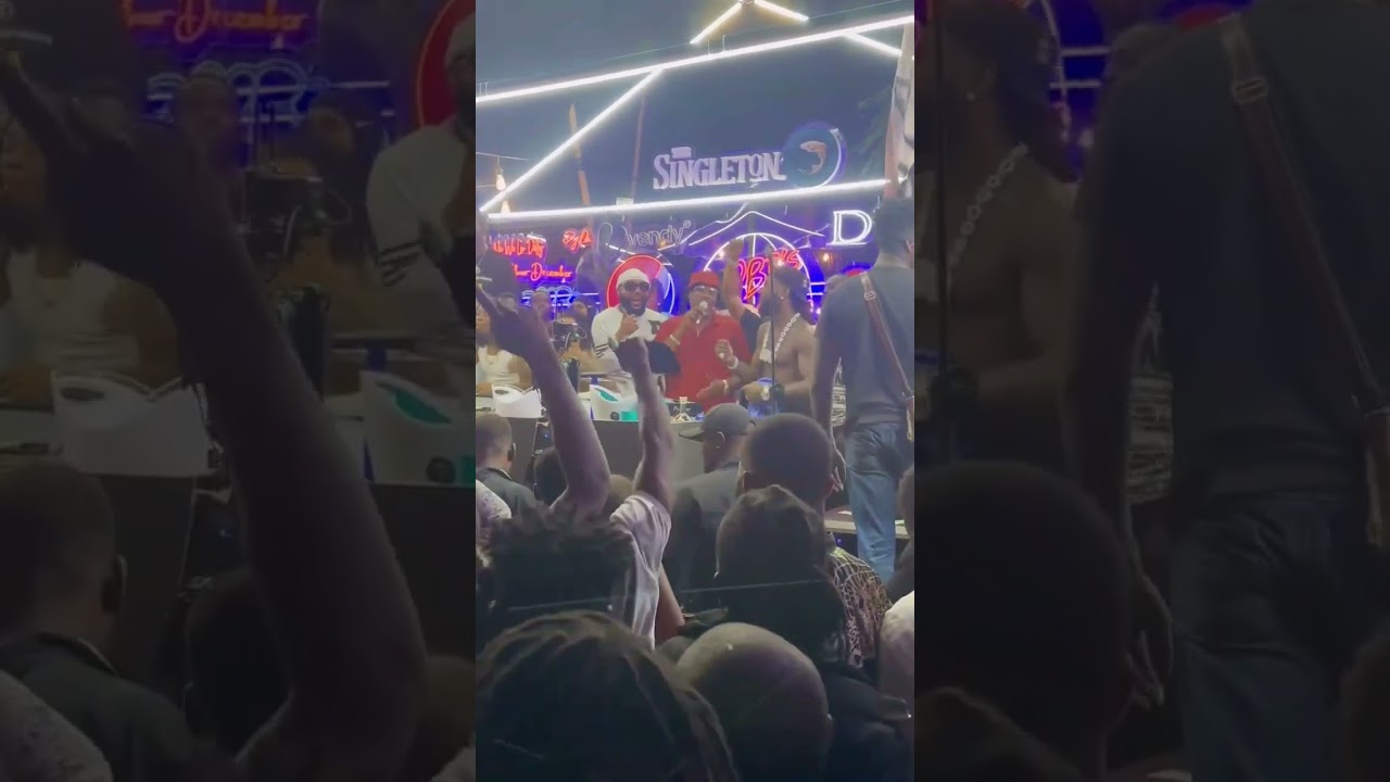 Burna Boy, Tony One Week, Kcee, E-Money & Sabinus at Obi’s House. 