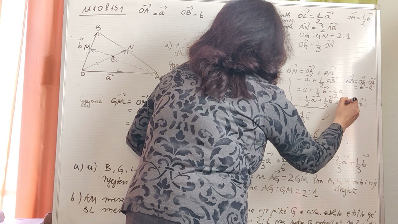 XI.Vektoret.Vetia e Pikeprerjes se Mesoreve te ∆