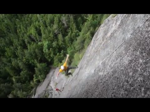 Carabiner UNCLIPS · Massive Fall Ensues