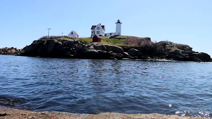 Relaxing Jazz & Ocean Waves at Nubble Lighthouse, Maine | Calming Music & Coastal Serenity