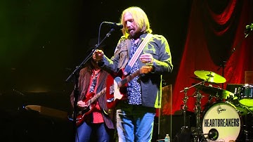 3  Baby, Please Don't Go TOM PETTY & HEARTBREAKERS LIVE IN CONCERT Chicago United Center 8-23-2014