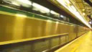 Ktt Through Train T825 (GuangZhou to Kowloon) with whit head screenshot 5