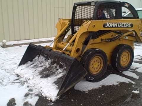 John deere 250 skid steer