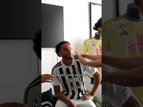 Dentro lo SPOGLIATOIO della JUVENTUS con KELLY⚽️