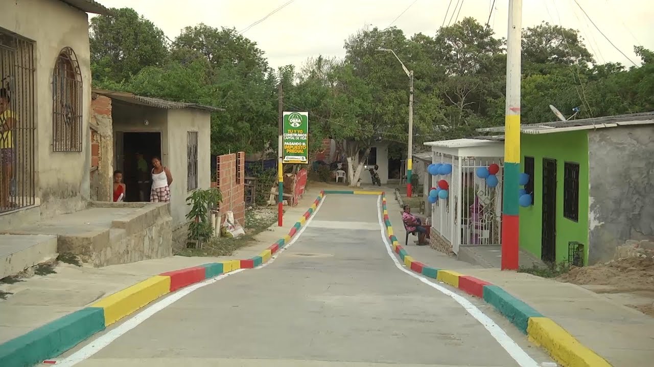 BARRIO LA ESMERALDA ESTRENÓ CUATRO VÍAS NUEVAS