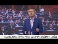 Cfarë ndodhi në sallë?Ndërpritet seanca konstituive e Kuvendit Kosovë për zgjedhjen e nënkryetarëve!