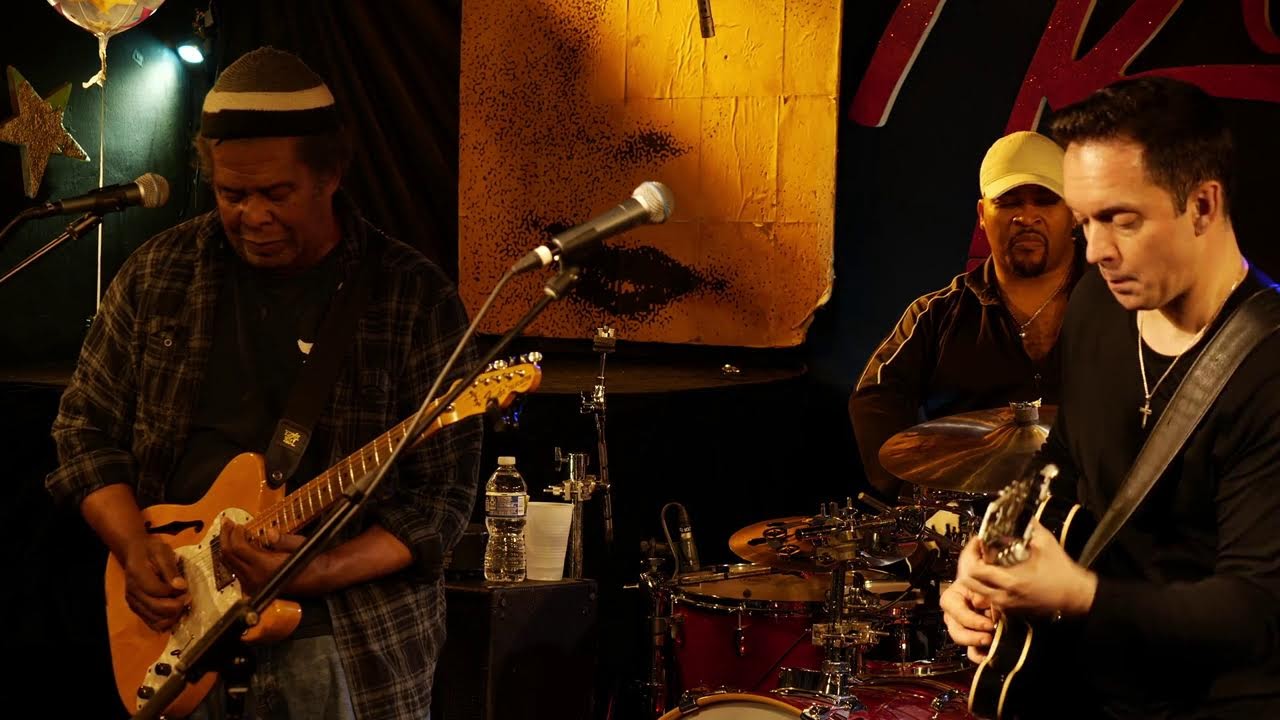 Nate Manos :: Live at Rosa's Lounge :: 3/24/23