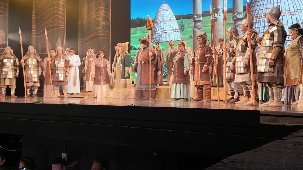 Ньргун Боотур олонхо опера Дьокуускай куоракка