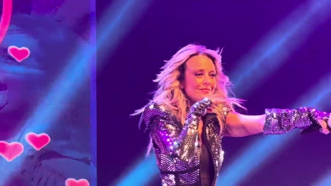 Fey - Me enamoro de ti -Live at The Theater Las vegas NV 