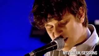 Jamie T - Brand New Bass Guitar (MTV Session 2009)