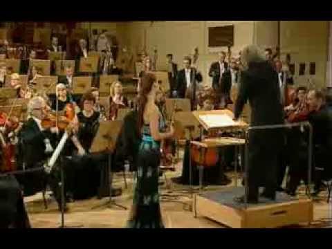 Soyoung Yoon plays at 14th International Henryk Wieniawski Violin Competition 2011 (Stage 4)