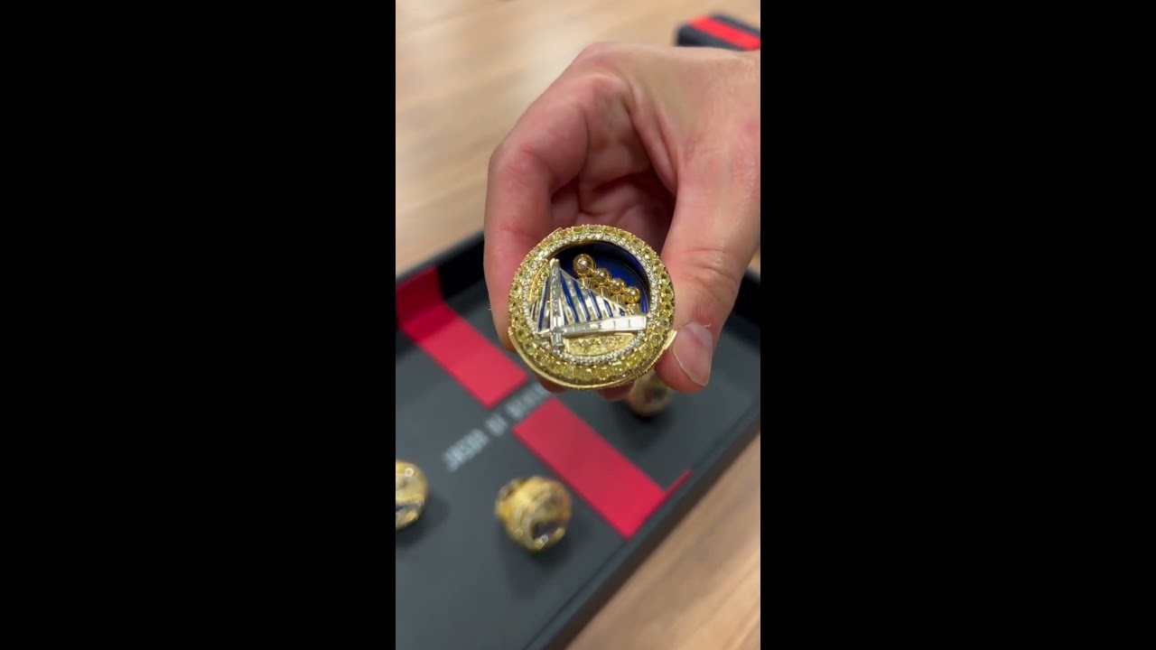 A Look INSIDE Steph Curry S Ring 