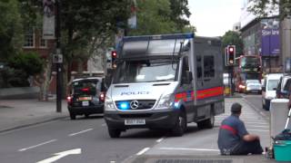 Metropolitan Police - Mercedes Sprinter Public Order Van On An Emergency Call